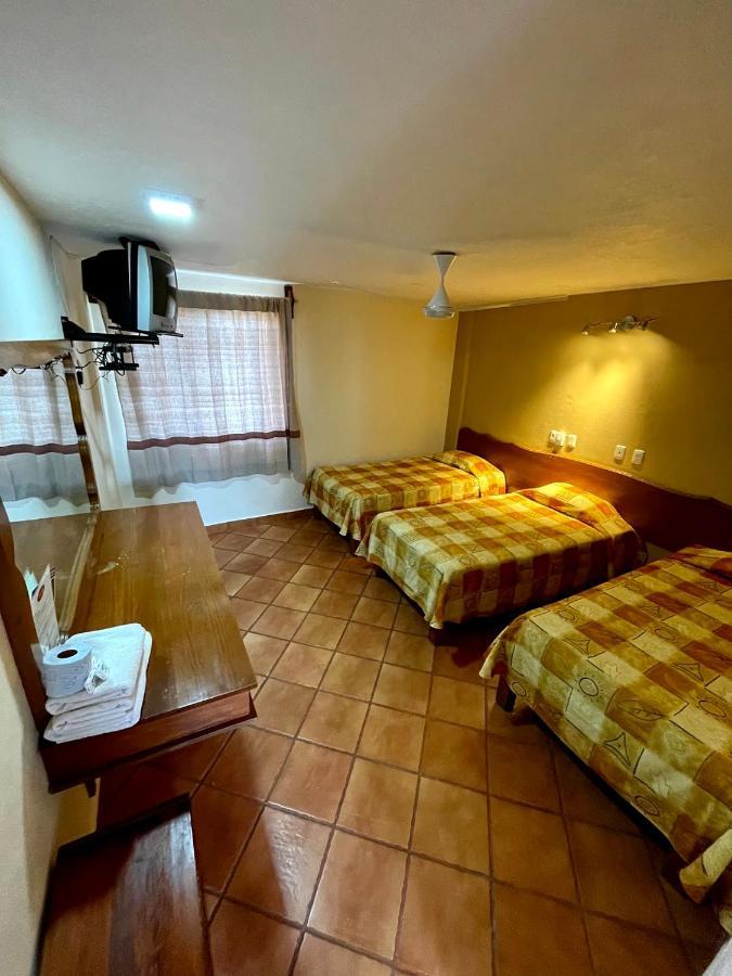 Hotel Bugambilias Oaxaca Bagian luar foto