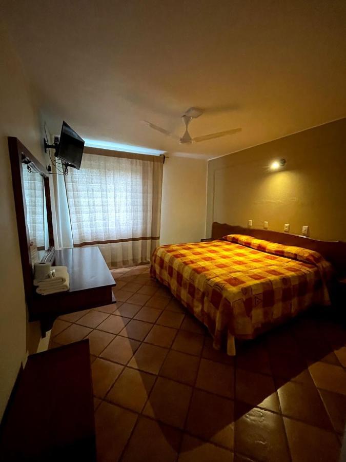 Hotel Bugambilias Oaxaca Bagian luar foto