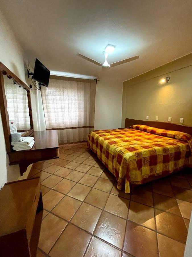 Hotel Bugambilias Oaxaca Bagian luar foto